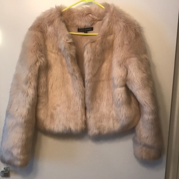 Naked wardrobe cream faux fur coat - Picture 2 of 8